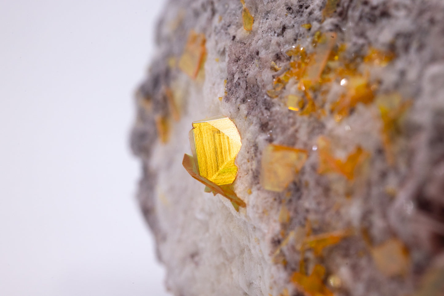 Wulfenite - Maricopa, Arizonia